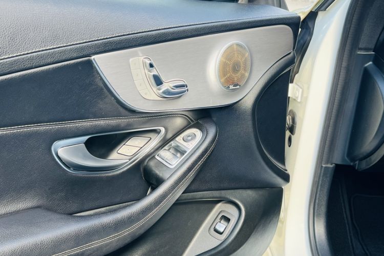 Used Mercedes-Benz C-Class 2018 C 200 Coupe Audio And AC Panel