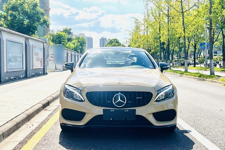 Used Mercedes-Benz C-Class 2018 C 200 Coupe Exterior 1