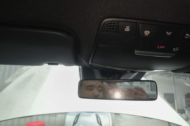 Used Mercedes-Benz C-Class 2019 C 260 4MATIC Coupe Headliner