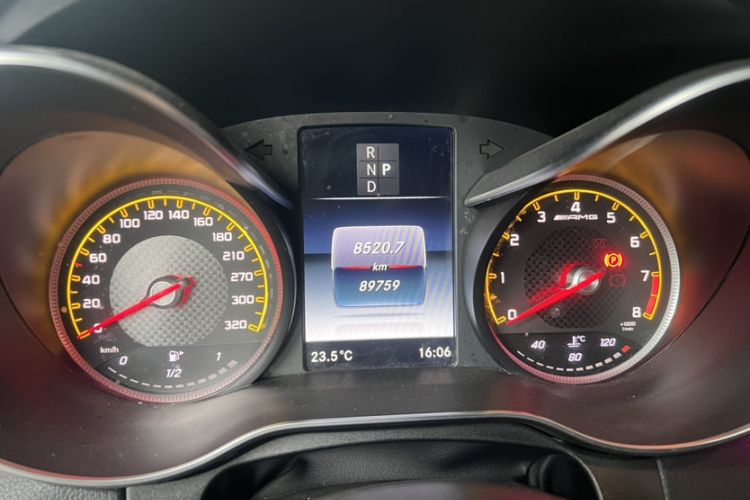 Used Mercedes-Benz C-Class 2018 C 200 Coupe Odometer Close Up