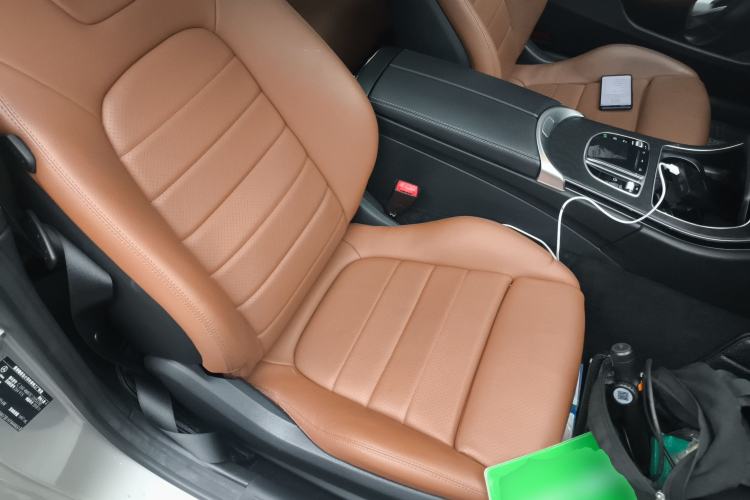 Used Mercedes-Benz C-Class 2019 C 260 4MATIC Coupe Right Front Seat