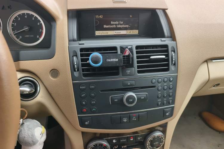 Used Mercedes-Benz C-Class 2007 C 200K Elegance Model Audio And AC Panel