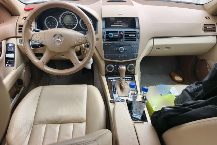 Used Mercedes-Benz C-Class 2007 C 200K Elegance Model Center Console