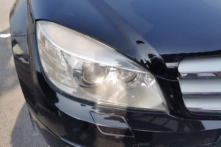 Used Mercedes-Benz C-Class 2007 C 200K Fashion Model Right Front Headlight