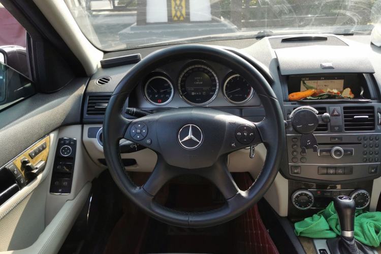 Used Mercedes-Benz C-Class 2007 C 200K Fashion Model Steering Wheel