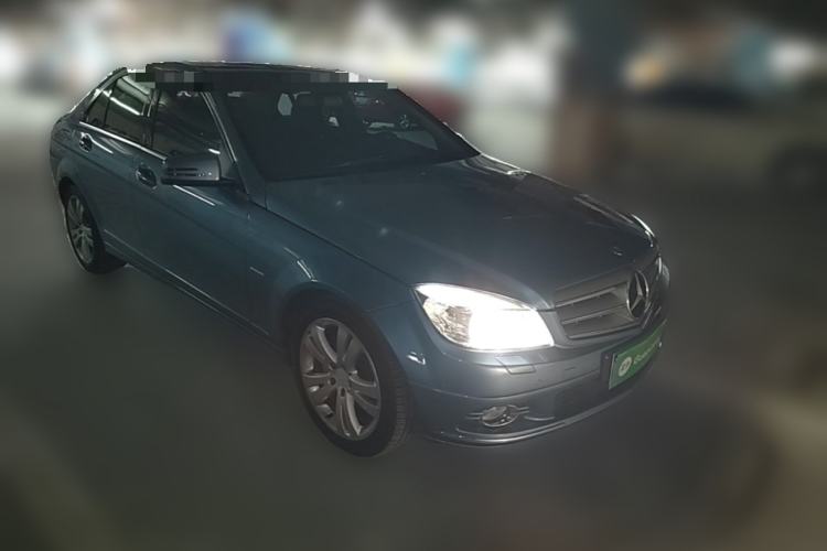 Used Mercedes-Benz C-Class 2007 C 200K Fashion Model Front Right 45 Deg