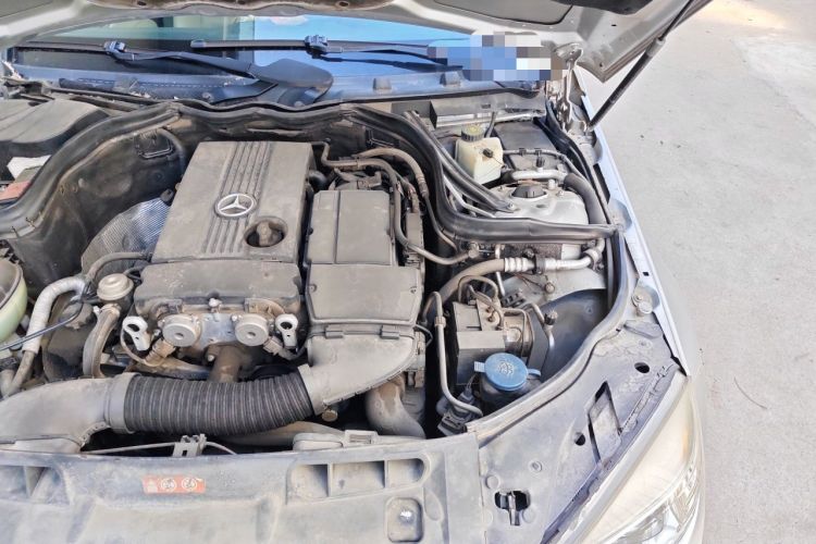 Used Mercedes-Benz C-Class 2007 C 200K Fashion Model Engine Bay Left