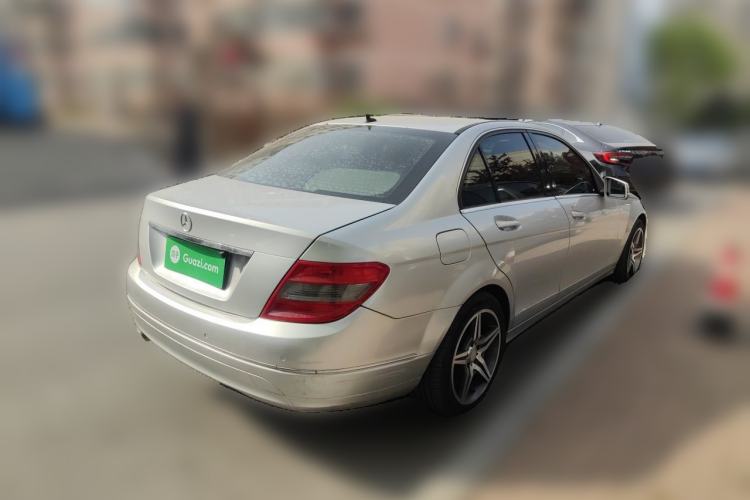 Used Mercedes-Benz C-Class 2007 C 200K Fashion Model Rear Right 45 Deg