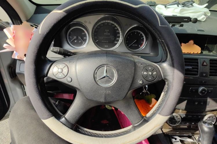 Used Mercedes-Benz C-Class 2007 C 200K Fashion Model Steering Wheel