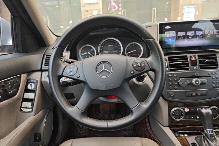 Used Mercedes-Benz C-Class 2007 C 200K Elegance Model Steering Wheel