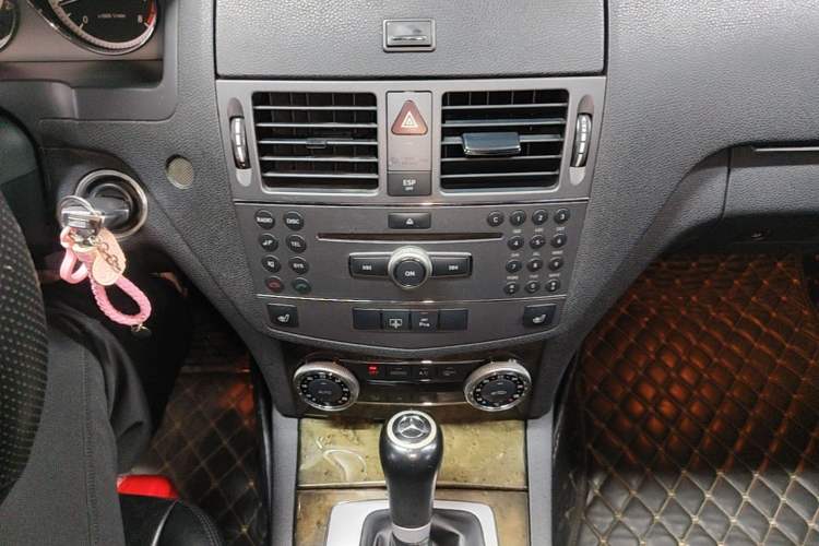 Used Mercedes-Benz C-Class 2008 C 200K Fashion Model Audio And AC Panel
