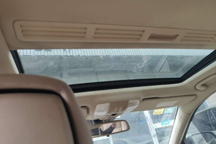 Used Mercedes-Benz C-Class 2008 C 200K Standard Model Headliner