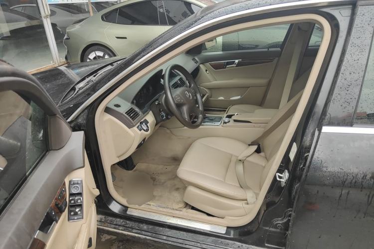 Used Mercedes-Benz C-Class 2008 C 200K Standard Model Left Front Seat