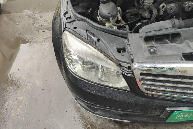 Used Mercedes-Benz C-Class 2008 C 200K Standard Model Right Front Headlight