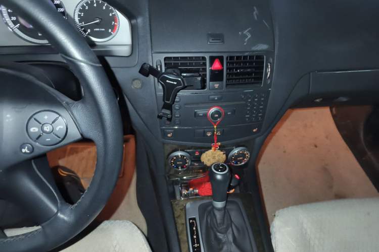 Used Mercedes-Benz C-Class 2008 C 200K Fashion Model Audio And AC Panel