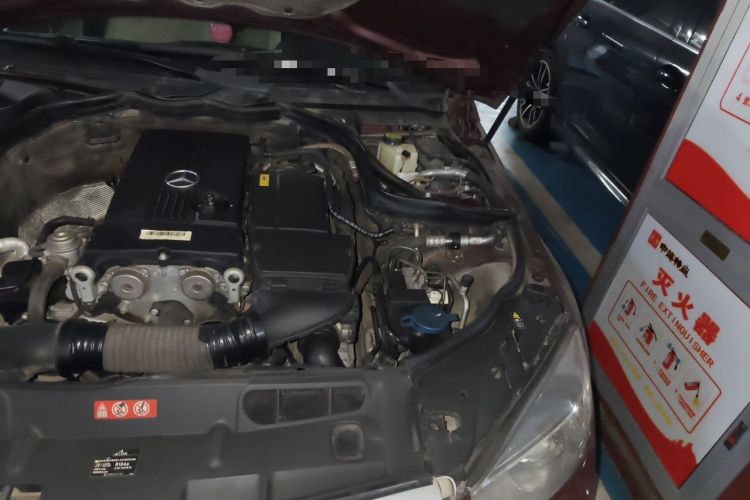 Used Mercedes-Benz C-Class 2008 C 200K Fashion Model Engine Bay Left