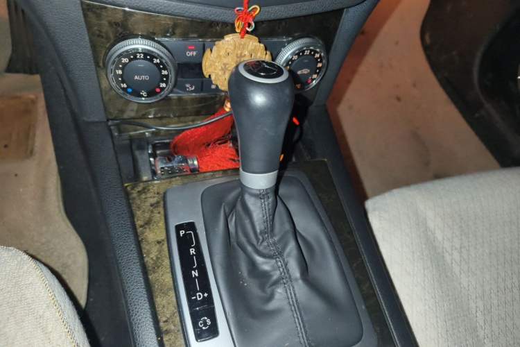 Used Mercedes-Benz C-Class 2008 C 200K Fashion Model Gear Lever