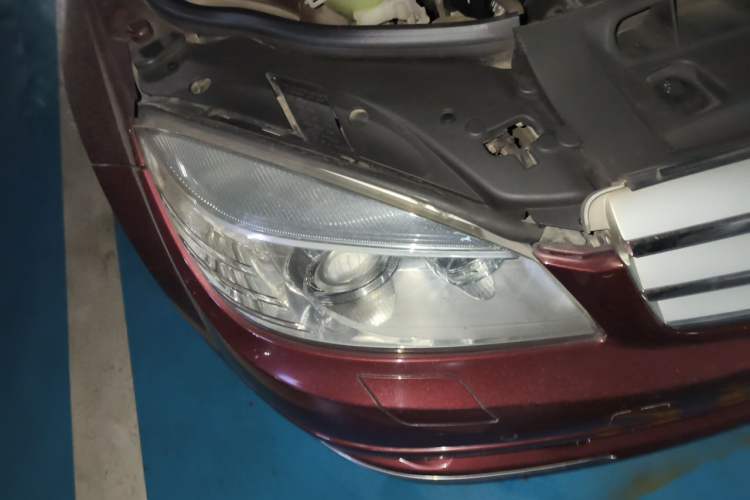 Used Mercedes-Benz C-Class 2008 C 200K Fashion Model Right Front Headlight