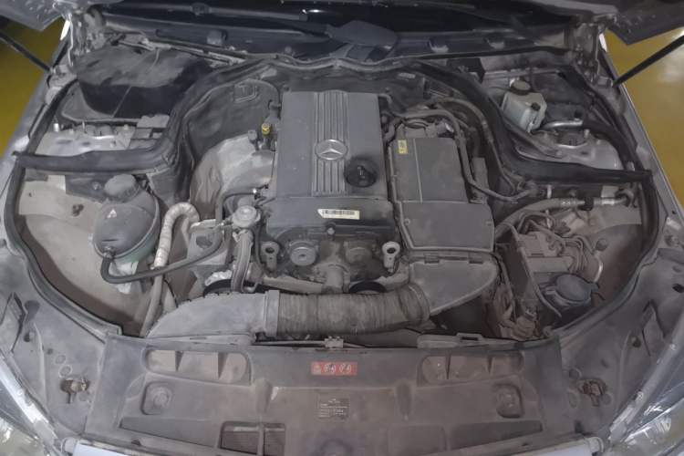 Used Mercedes-Benz C-Class 2008 C 200K Standard Model Engine Bay