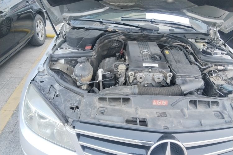 Used Mercedes-Benz C-Class 2008 C 200K Standard Model Engine Bay Right