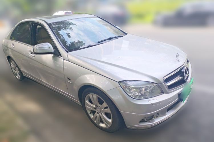 Used Mercedes-Benz C-Class 2008 C 280 Fashion Model Front Right 45 Deg