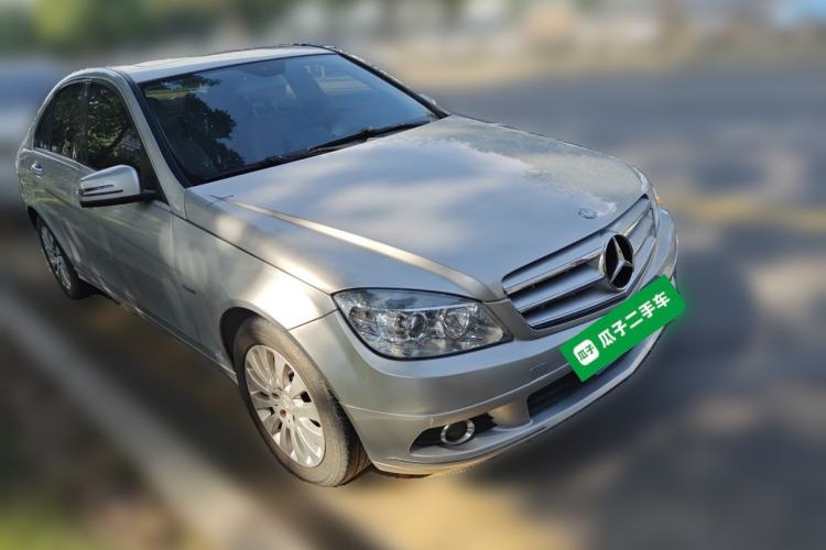 Used Mercedes-Benz C-Class 2008 C 200K Standard Model Front Right 45 Deg