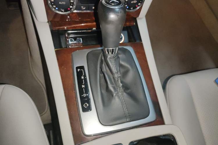 Used Mercedes-Benz C-Class 2008 C 200K Elegant Model Gear Lever