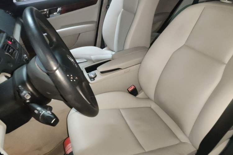 Used Mercedes-Benz C-Class 2008 C 200K Elegant Model Left Front Seat