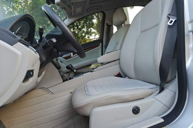 Used Mercedes-Benz C-Class 2008 C 200K Standard Model Left Front Seat
