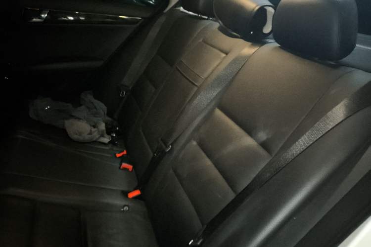 Used Mercedes-Benz C-Class 2008 C 230 Fashion Model Left Rear Seat