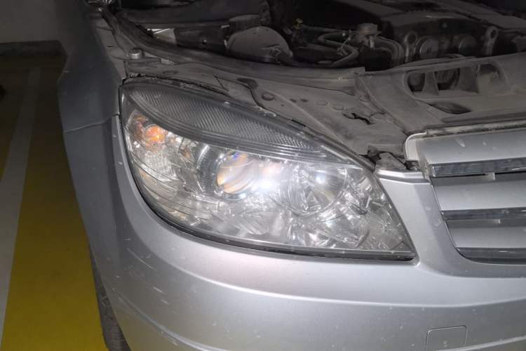Used Mercedes-Benz C-Class 2008 C 200K Standard Model Right Front Headlight