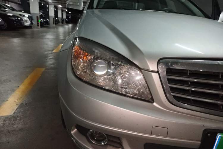 Used Mercedes-Benz C-Class 2008 C 200K Standard Model Right Front Headlight