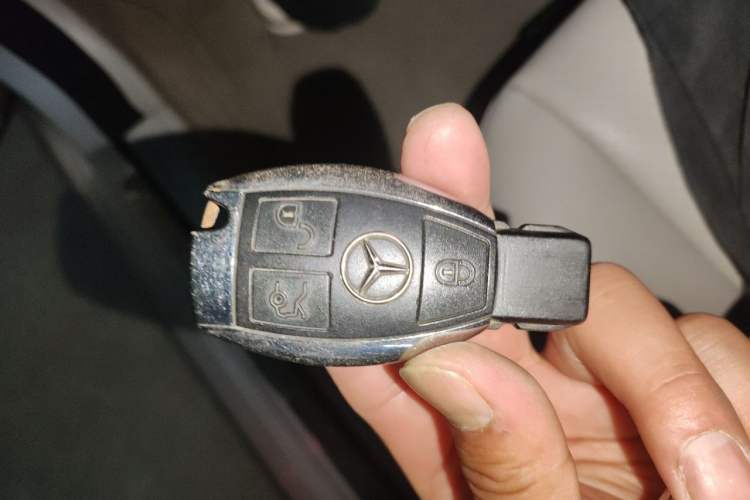 Used Mercedes-Benz C-Class 2008 C 200K Elegant Model Vehicle Key