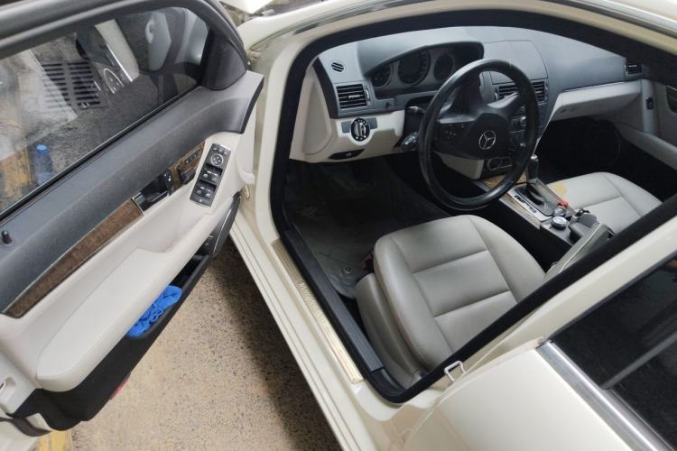 Used Mercedes-Benz C-Class 2008 C 230 Fashion Model Driver Seat