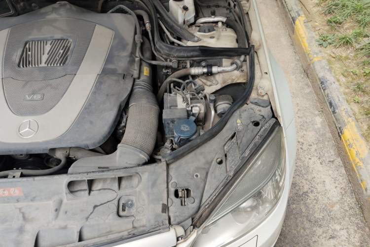 Used Mercedes-Benz C-Class 2008 C 230 Fashion Model Engine Bay Left