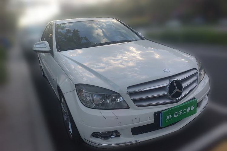 Used Mercedes-Benz C-Class 2008 C 280 Fashion Model Front Right 45 Deg