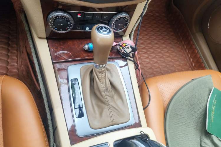 Used Mercedes-Benz C-Class 2008 C 200K Elegant Model Gear Lever