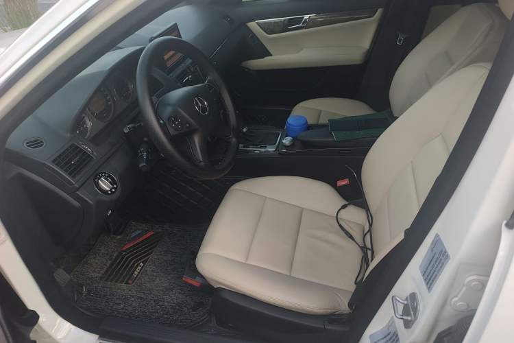 Used Mercedes-Benz C-Class 2008 C 280 Fashion Model Left Front Seat