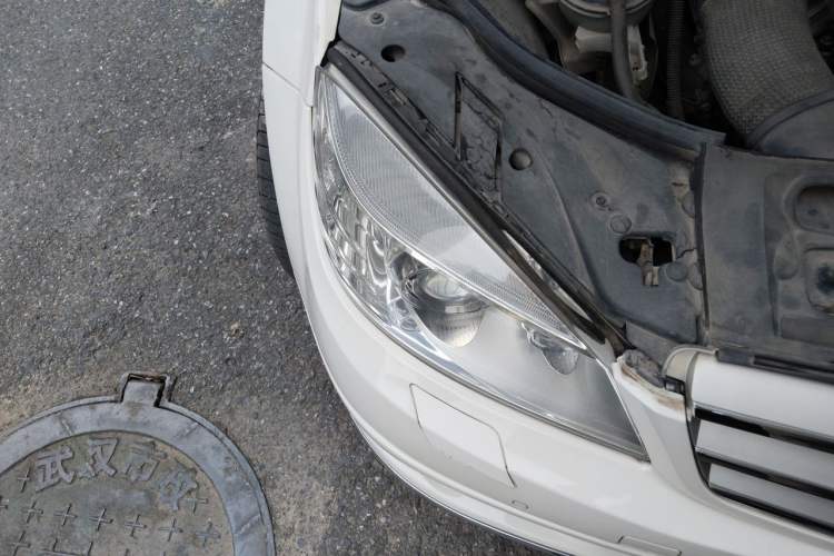 Used Mercedes-Benz C-Class 2008 C 230 Fashion Model Right Front Headlight