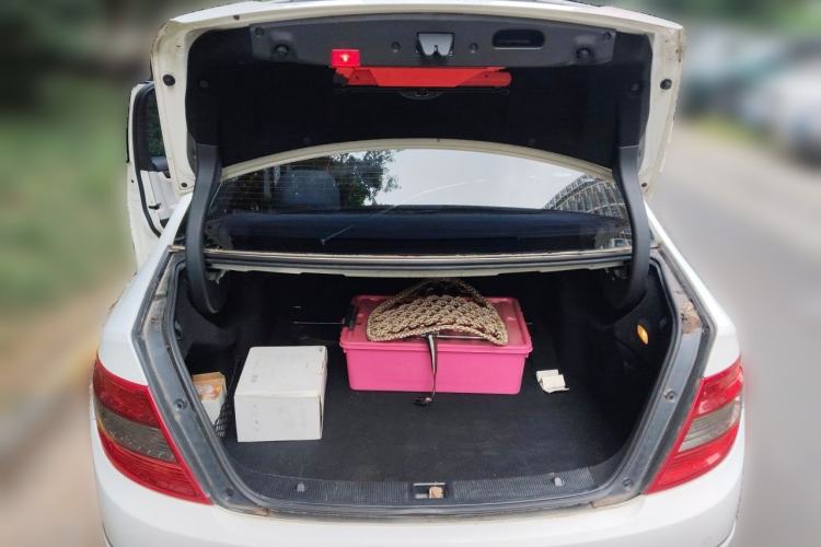 Used Mercedes-Benz C-Class 2008 C 230 Fashion Model Trunk