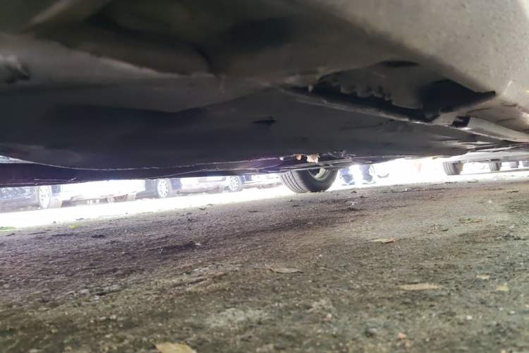 Used Mercedes-Benz C-Class 2010 C 180K Classic model Chassis Front Left