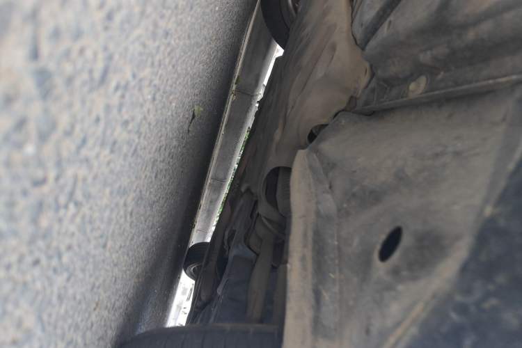 Used Mercedes-Benz C-Class 2010 C 180K Classic model Chassis Front Left