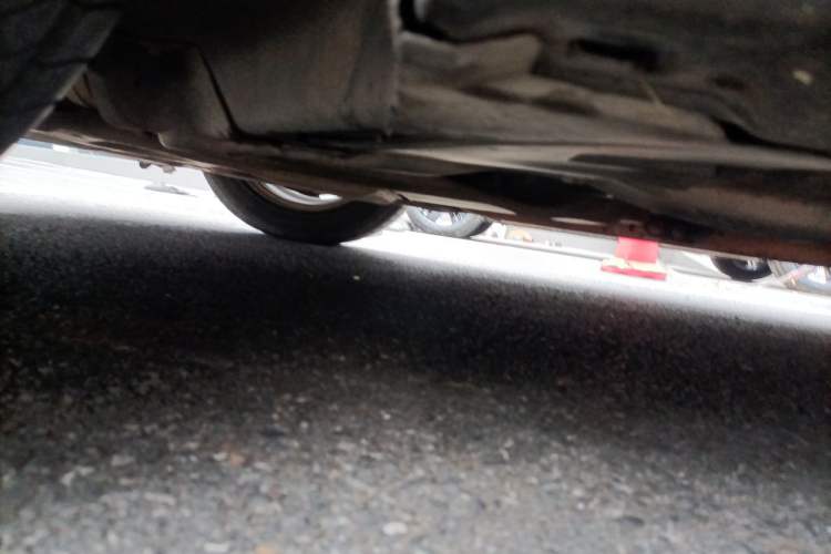Used Mercedes-Benz C-Class 2010 C 180K Classic model Chassis Front Left