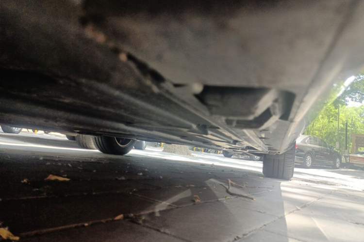 Used Mercedes-Benz C-Class 2010 C 180K Classic model Chassis Front Left