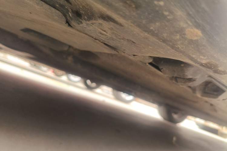 Used Mercedes-Benz C-Class 2010 C 300 Fashion Model Chassis Front Left
