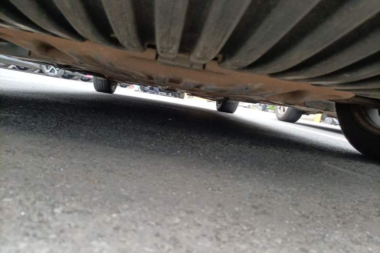Used Mercedes-Benz C-Class 2010 C 180K Classic model Chassis Front