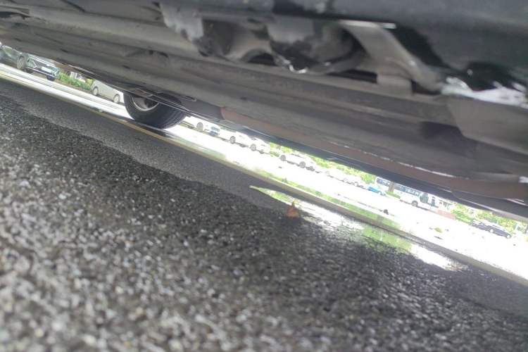 Used Mercedes-Benz C-Class 2010 C 200 CGI Elegance Model Chassis Front Right