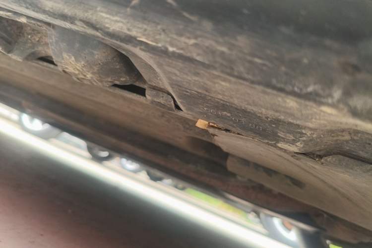 Used Mercedes-Benz C-Class 2010 C 300 Fashion Model Chassis Front Right
