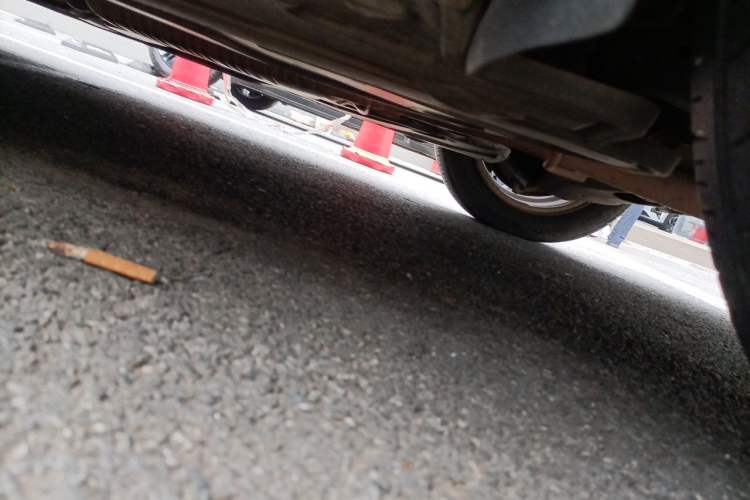 Used Mercedes-Benz C-Class 2010 C 180K Classic model Chassis Rear Left