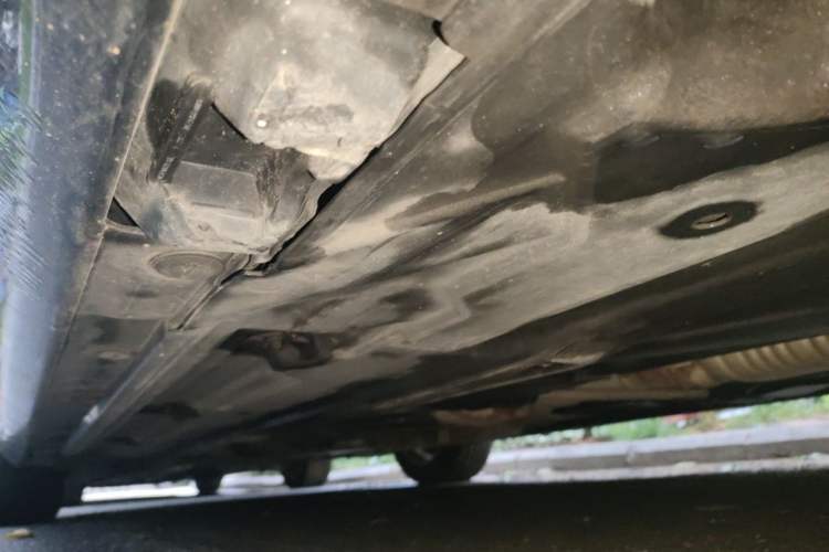 Used Mercedes-Benz C-Class 2010 C 180K Classic model Chassis Rear Left